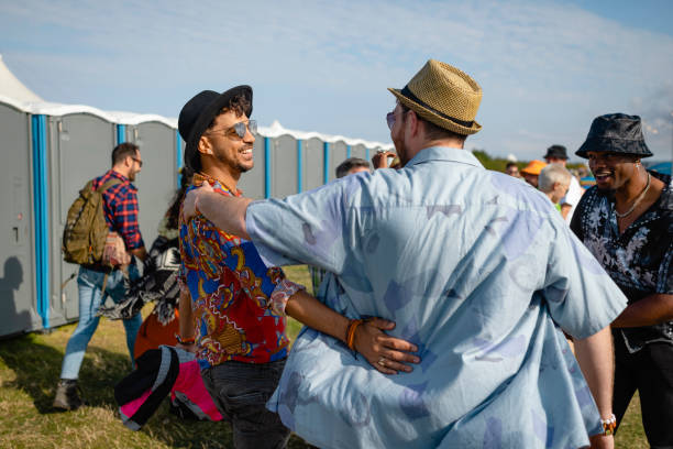 Professional porta potty rental in Oasis, CA